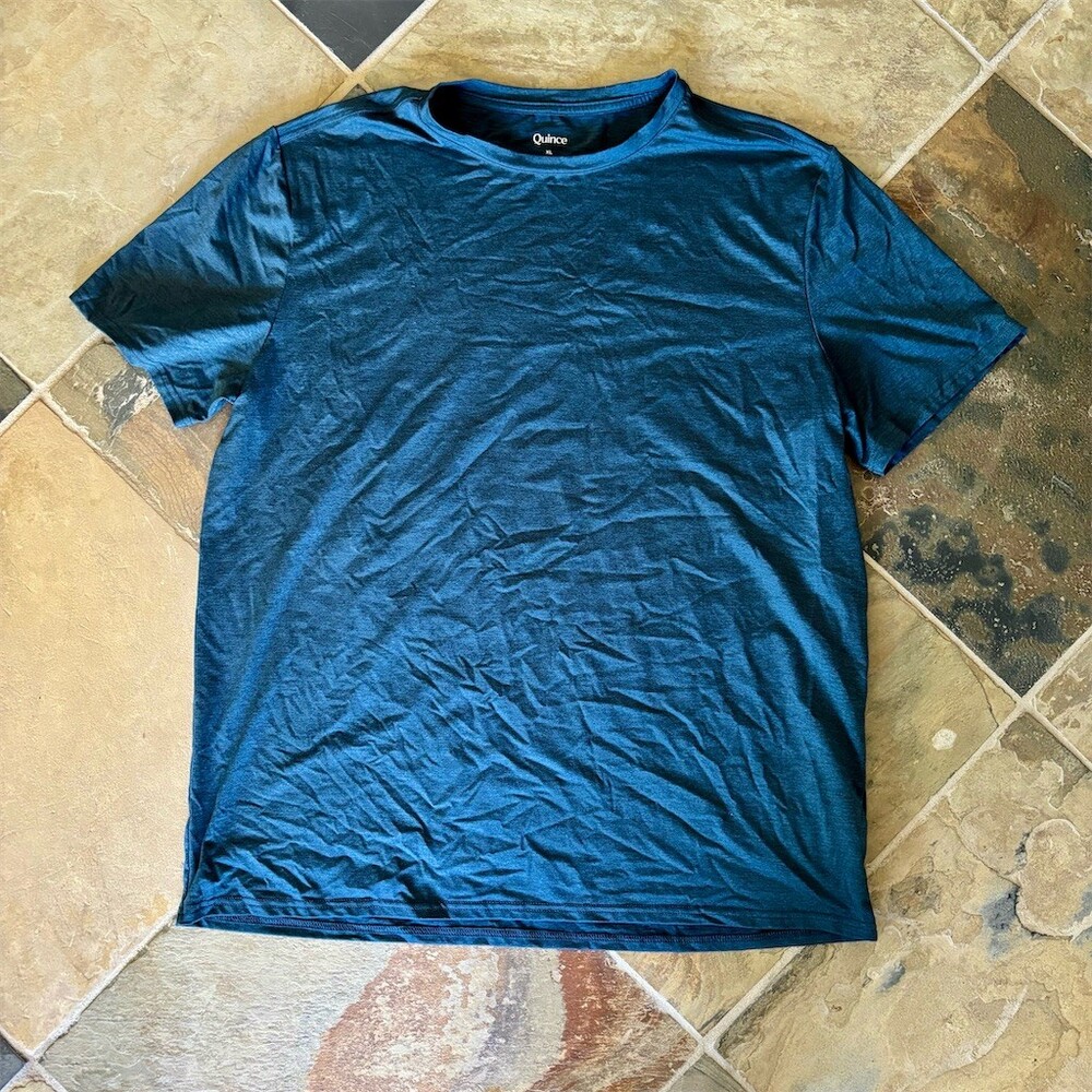 Quince Men's Performance T-Shirt XL Blue Heather Short Sleeve Crewneck Tee